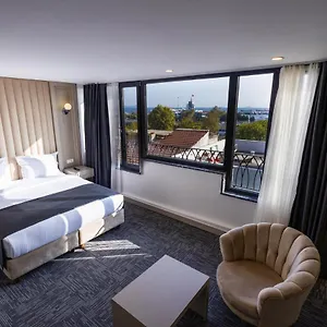 Moss Yenikapi Otel