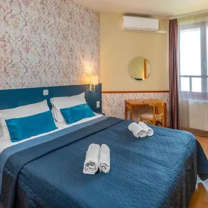 Aparthotel Corvin